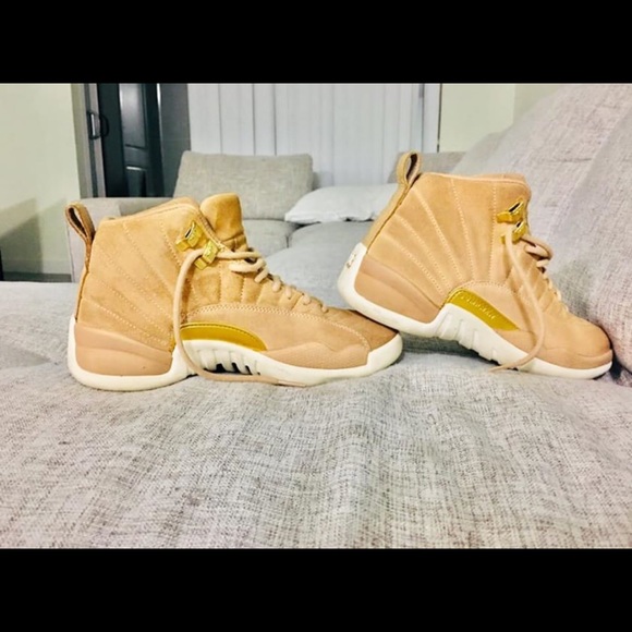 Jordan Retro 12s Tan and Gold 🔥💛 - Picture 5 of 5